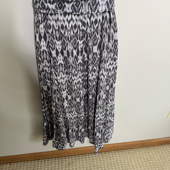 Garnet Hill printed belted Midi Dress medium - Picture 3 of 9